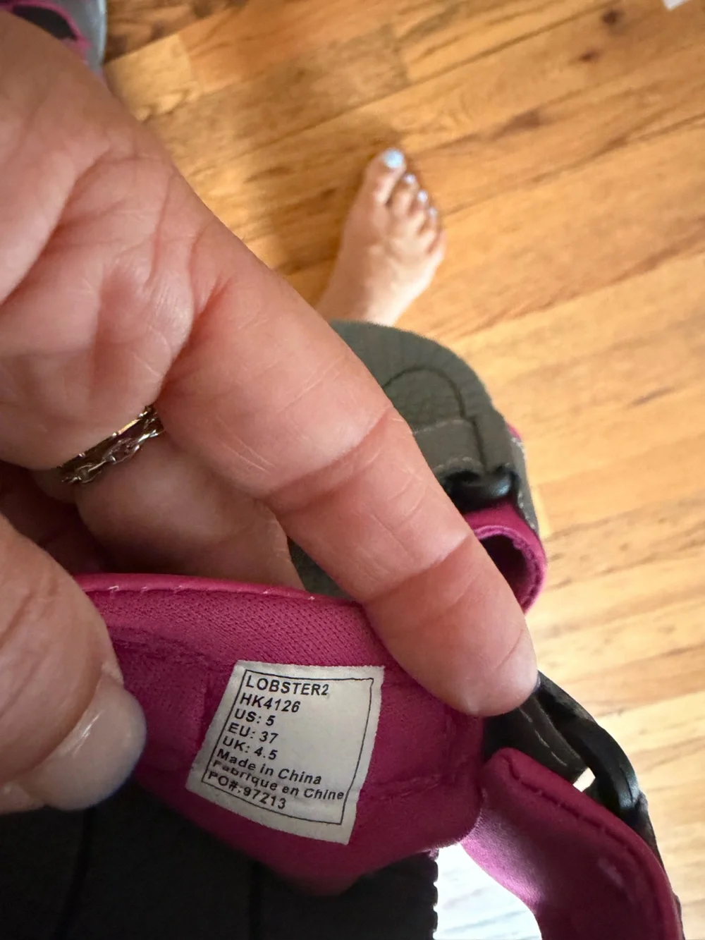 Kamik Kids Gray and Pink Outdoor Hook-and-Loop Sandals